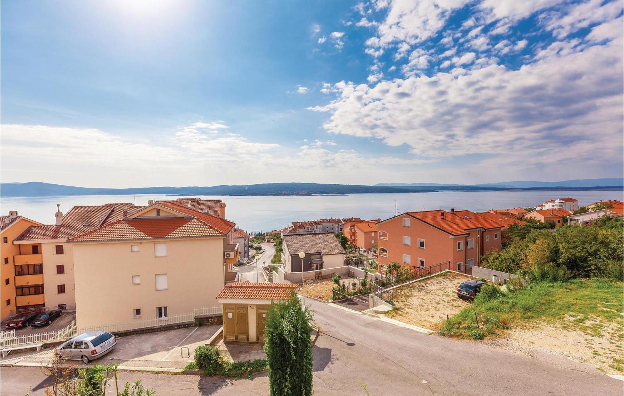Nice Apartment In Crikvenica With Kitchen Екстер'єр фото